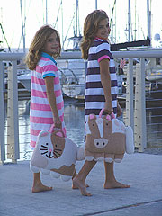Pony Cat Girls Walking At Marina With Cat And Carry Alongs